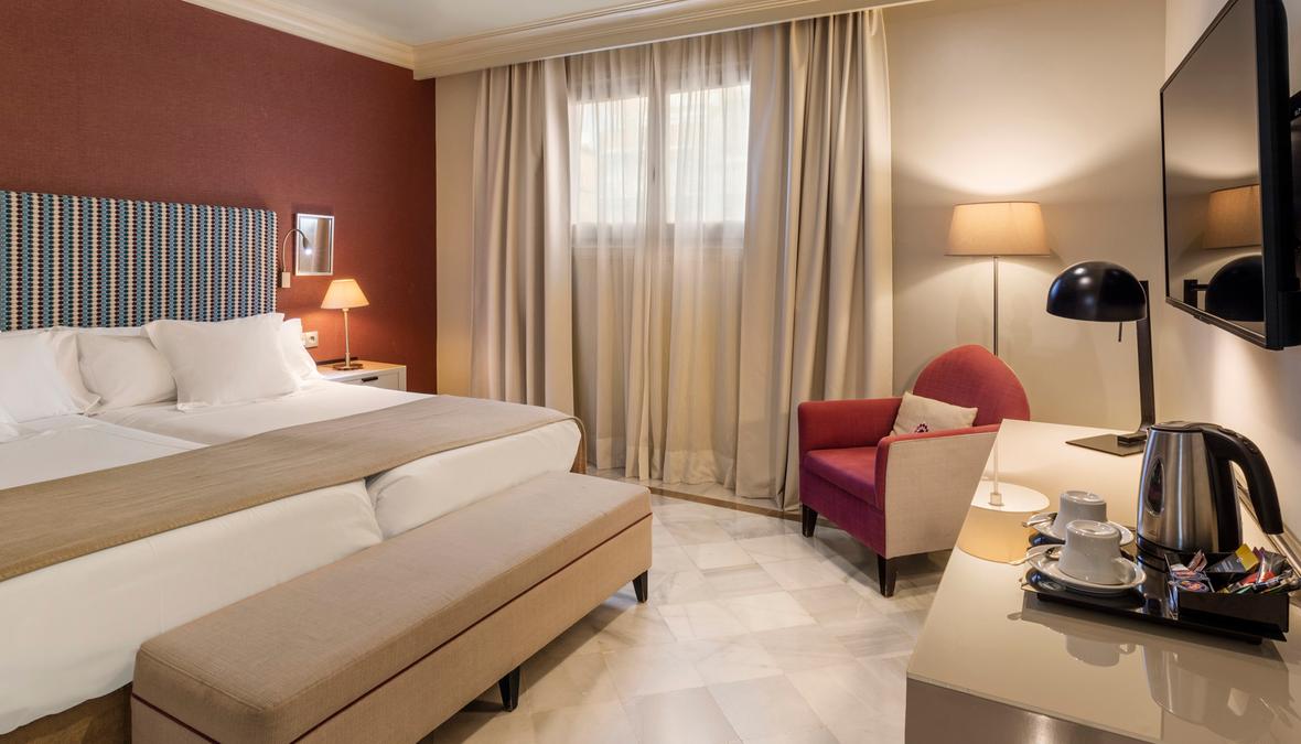 HABITACIONES COMUNICADAS Vincci Albayzín 4* Granada HABITACIONES COMUNICADAS Vincci Albayzín 4* Granada