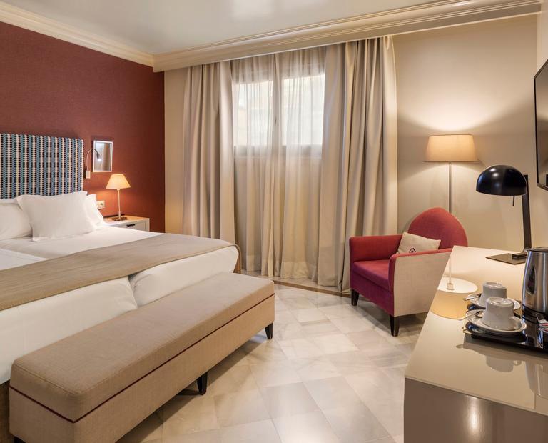 HABITACIONES COMUNICADAS Vincci Albayzín 4* Granada HABITACIONES COMUNICADAS Vincci Albayzín 4* Granada