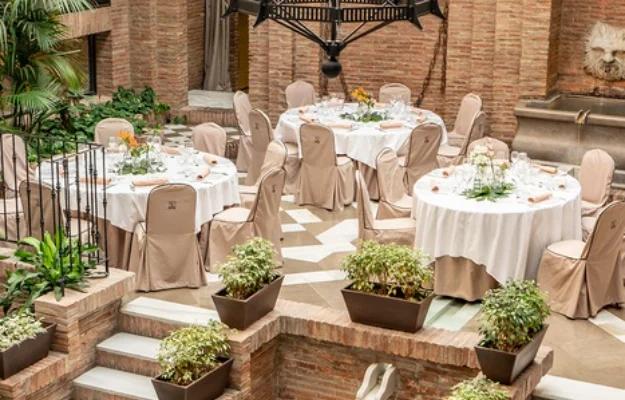 Patio La Acequia (Zona Alta) Vincci Albayzín 4* Granada Patio La Acequia (Zona Alta) Vincci Albayzín 4* Granada